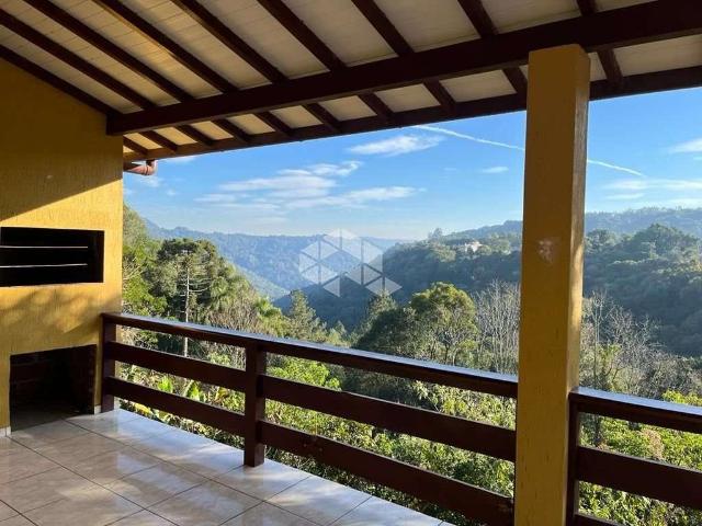 Casa / Sobrado para Venda em Nova Petrópolis/RS Logradouro 4 Quartos