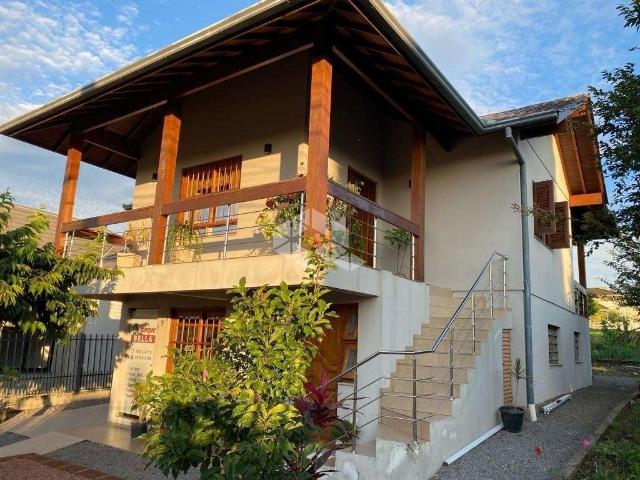 Casa / Sobrado para Venda em Nova Petrópolis/RS Pousada da Neve 3 Quartos