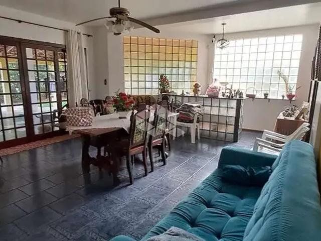 Casa / Sobrado para Venda em Nova Santa Rita/RS Berto Círio 4 Quartos