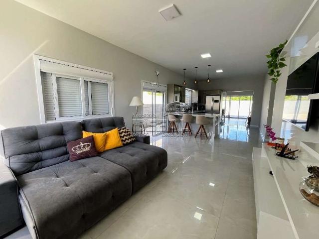 Casa / Sobrado para Venda em Nova Santa Rita/RS Centro 3 Quartos