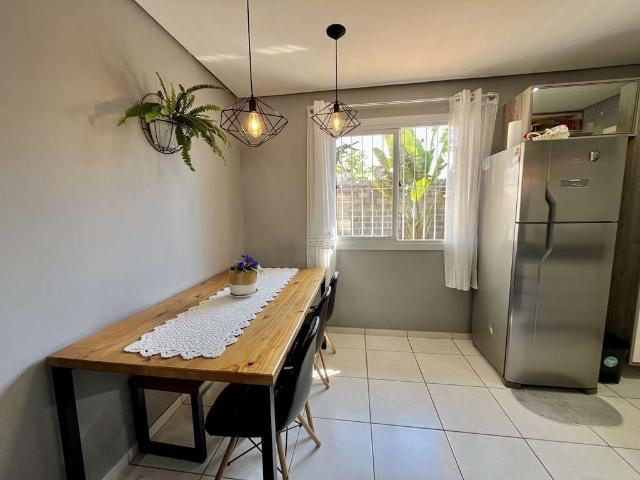 Casa / Sobrado para Venda em Nova Santa Rita/RS Floresta 2 Quartos