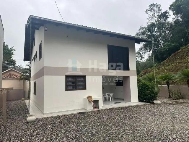 Casa / Sobrado para Venda em Nova Trento/SC Cascata 5 Quartos