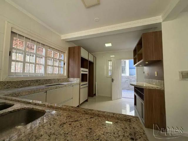 Casa / Sobrado para Venda em Novo Hamburgo/RS Boa Vista 3 Quartos
