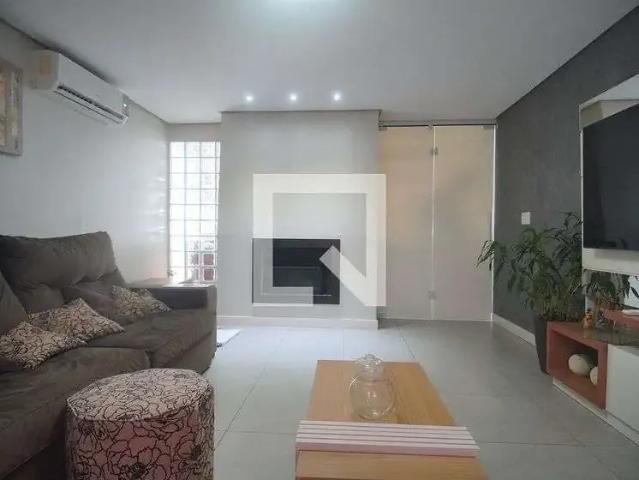 Casa / Sobrado para Venda em Novo Hamburgo/RS Guarani 4 Quartos