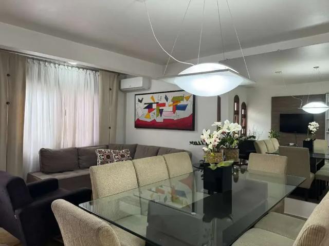 Casa / Sobrado para Venda em Novo Hamburgo/RS Hamburgo Velho 3 Quartos