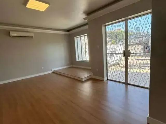 Casa / Sobrado para Venda em Novo Hamburgo/RS Hamburgo Velho 3 Quartos