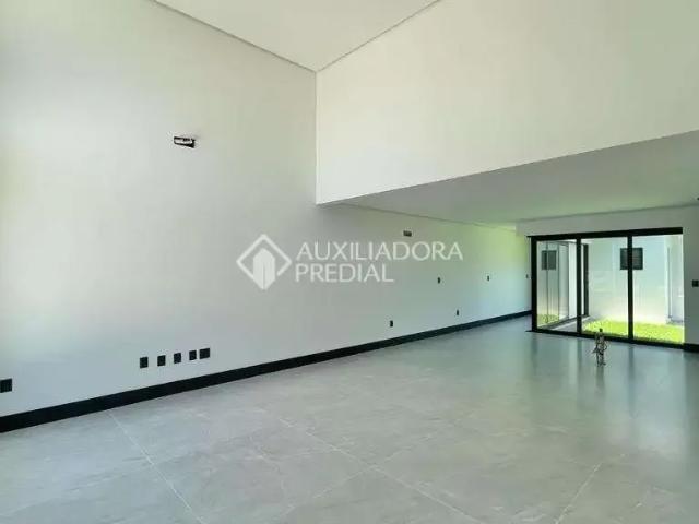 Casa / Sobrado para Venda em Novo Hamburgo/RS Hamburgo Velho 3 Quartos