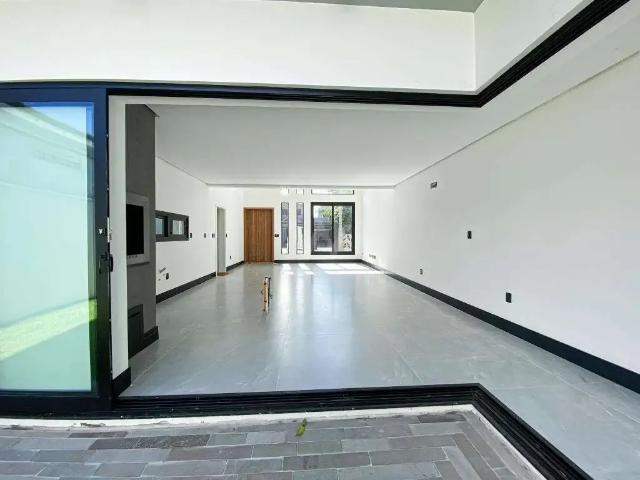 Casa / Sobrado para Venda em Novo Hamburgo/RS Hamburgo Velho 3 Quartos
