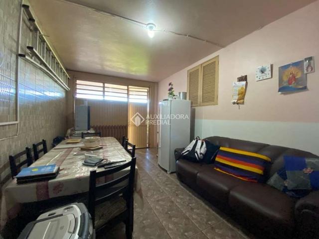 Casa / Sobrado para Venda em Novo Hamburgo/RS Hamburgo Velho 2 Quartos