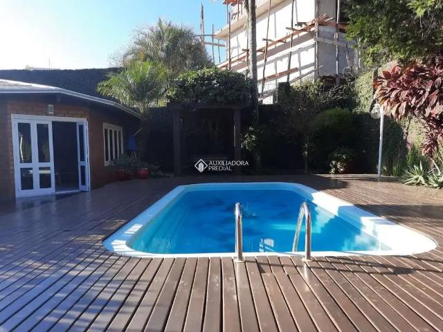 Casa / Sobrado para Venda em Novo Hamburgo/RS Hamburgo Velho 5 Quartos