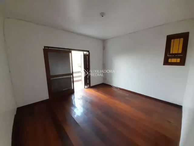 Casa / Sobrado para Venda em Novo Hamburgo/RS Ideal 3 Quartos