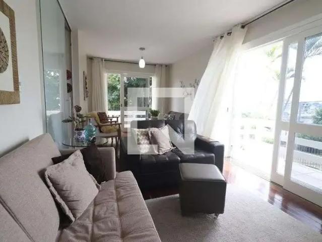 Casa / Sobrado para Venda em Novo Hamburgo/RS Ideal 4 Quartos