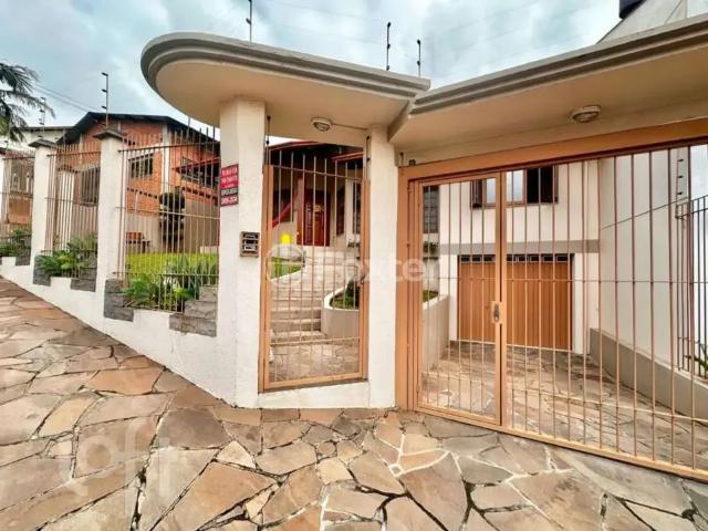 Casa / Sobrado para Venda em Novo Hamburgo/RS Petrópolis 2 Quartos