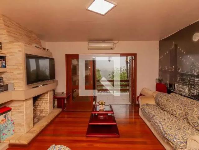 Casa / Sobrado para Venda em Novo Hamburgo/RS Primavera 4 Quartos