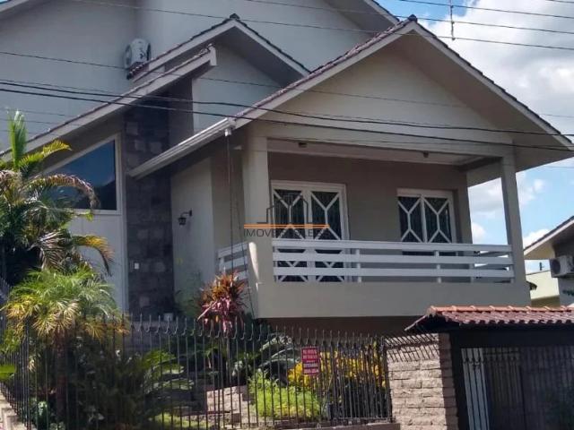 Casa / Sobrado para Venda em Novo Hamburgo/RS Primavera 5 Quartos
