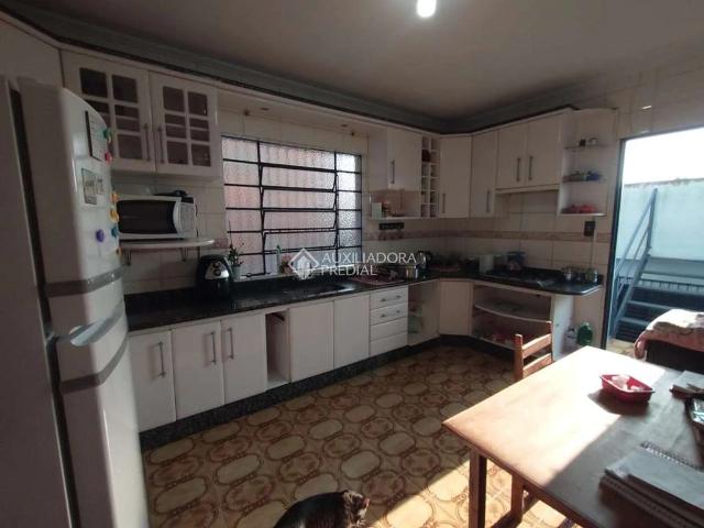Casa / Sobrado para Venda em Novo Hamburgo/RS Vila Nova 2 Quartos
