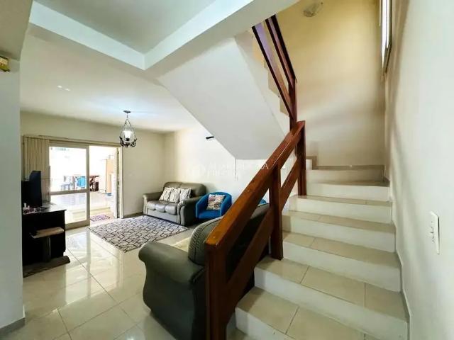 Casa / Sobrado para Venda em Novo Hamburgo/RS Centro 3 Quartos