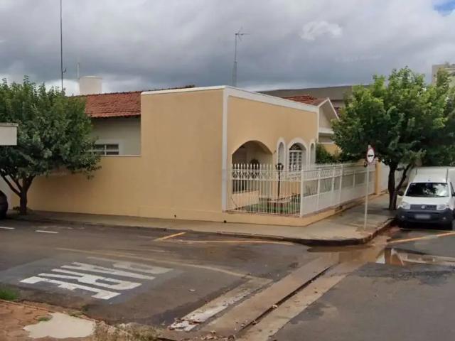 Casa / Sobrado para Venda em Olímpia/SP Santa Casa