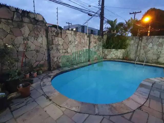 Casa / Sobrado para Venda em Olinda/PE Jardim Atlântico 4 Quartos