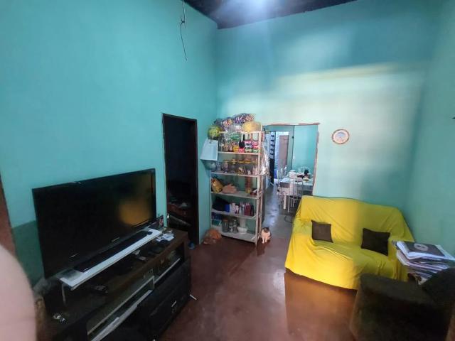 Casa / Sobrado para Venda em Olinda/PE Ouro Preto 2 Quartos
