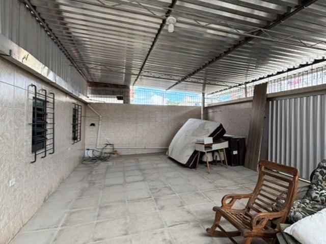 Casa / Sobrado para Venda em Olinda/PE Ouro Preto 3 Quartos