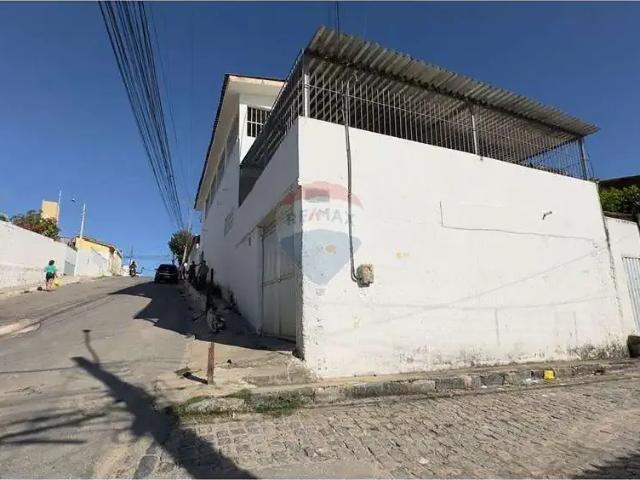 Casa / Sobrado para Venda em Olinda/PE Ouro Preto 4 Quartos