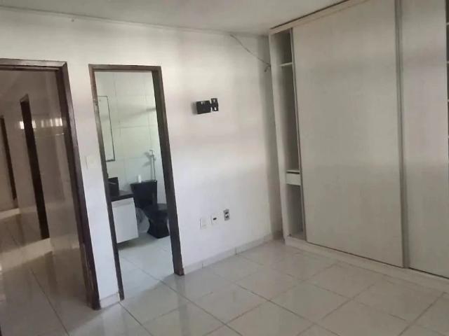 Casa / Sobrado para Venda em Olinda/PE Rio Doce 3 Quartos