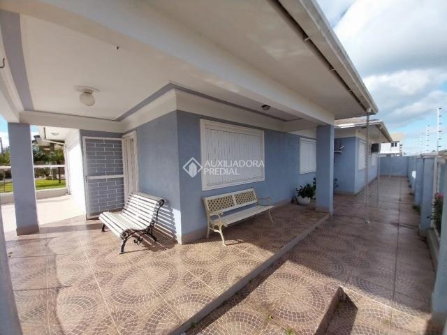Casa / Sobrado para Venda em Osório/RS Atlântida Sul Distrito 4 Quartos