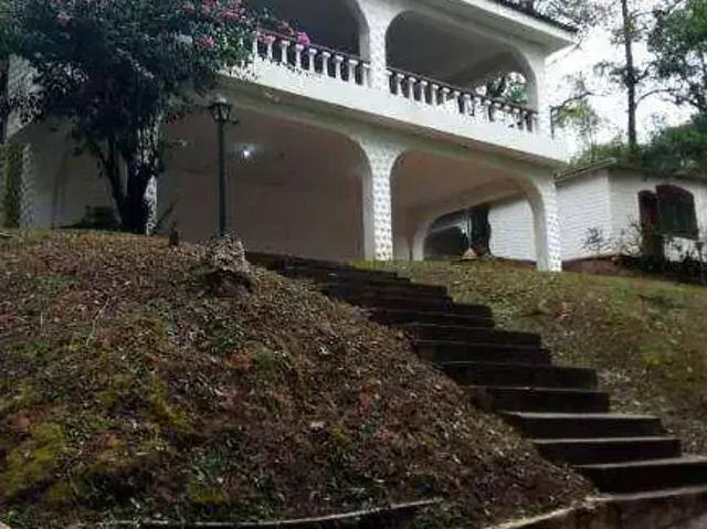 Casa / Sobrado para Venda em Osasco/SP Três Montanhas 5 Quartos