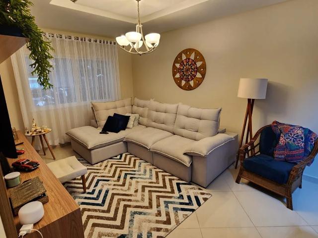 Casa / Sobrado para Venda em Osasco/SP Umuarama 4 Quartos