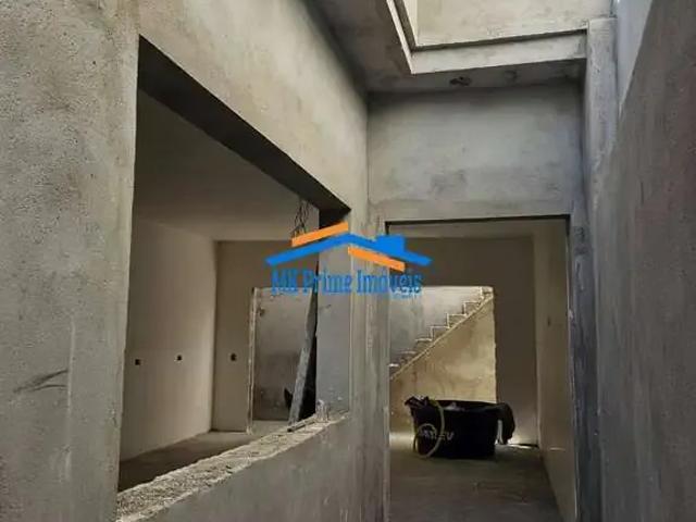 Casa / Sobrado para Venda em Osasco/SP Umuarama 4 Quartos