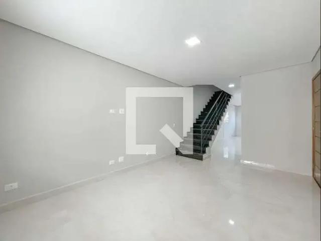 Casa / Sobrado para Venda em Osasco/SP Umuarama 3 Quartos