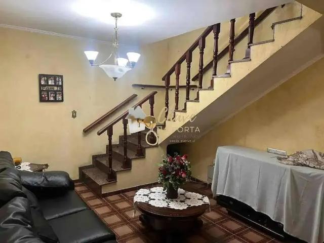 Casa / Sobrado para Venda em Osasco/SP Veloso 4 Quartos