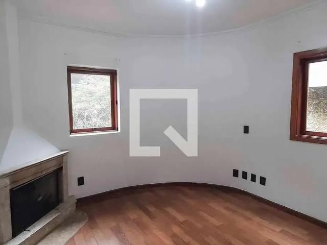 Casa / Sobrado para Venda em Osasco/SP Adalgisa 4 Quartos