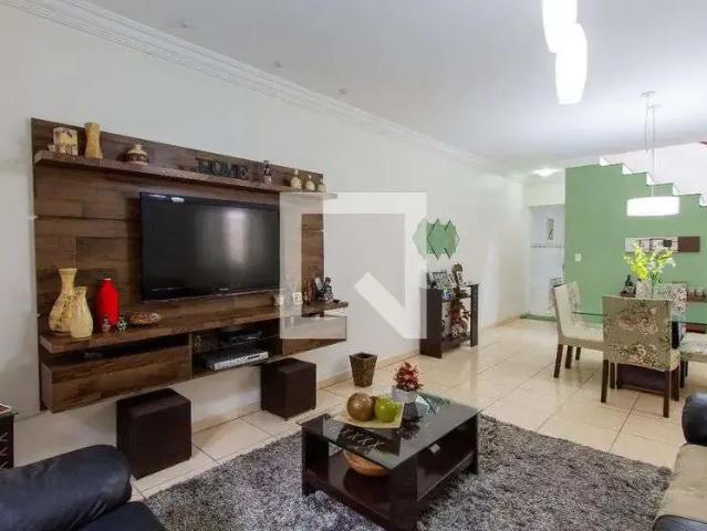 Casa / Sobrado para Venda em Osasco/SP Bussocaba 3 Quartos