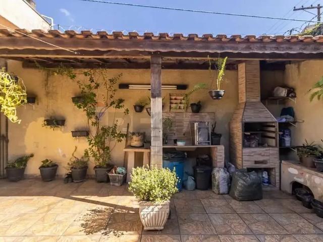 Casa / Sobrado para Venda em Osasco/SP Bussocaba 3 Quartos