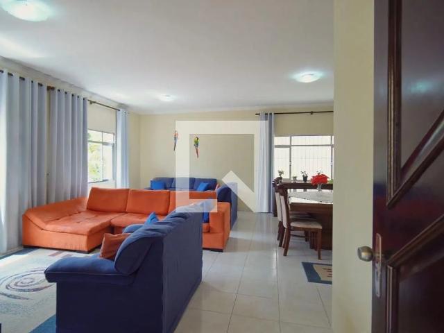 Casa / Sobrado para Venda em Osasco/SP Bussocaba 3 Quartos