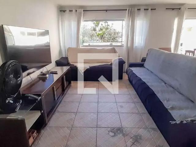 Casa / Sobrado para Venda em Osasco/SP Bussocaba 4 Quartos