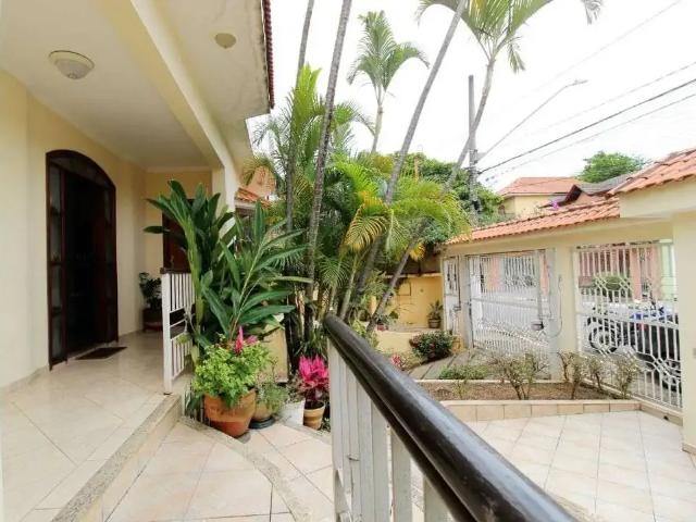 Casa / Sobrado para Venda em Osasco/SP City Bussocaba 4 Quartos