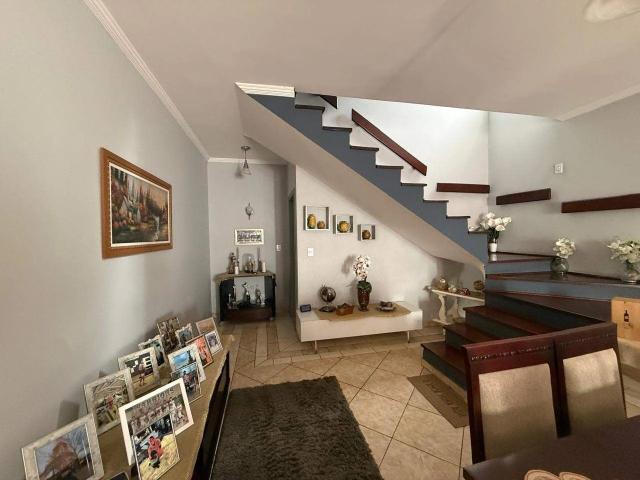Casa / Sobrado para Venda em Osasco/SP City Bussocaba 4 Quartos
