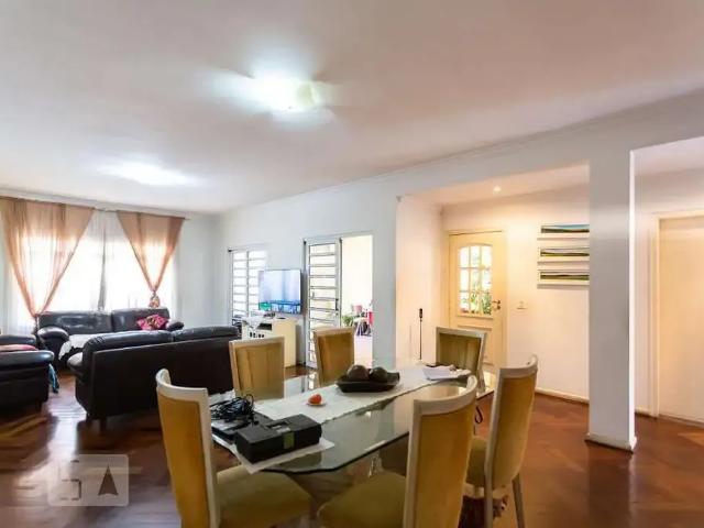 Casa / Sobrado para Venda em Osasco/SP Jardim das Flores 4 Quartos