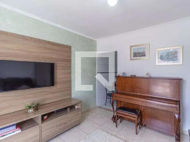Casa / Sobrado para Venda em Osasco/SP Jardim das Flores 3 Quartos