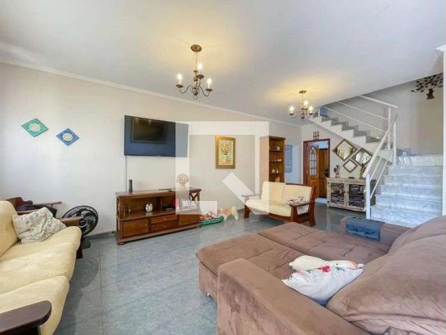 Casa / Sobrado para Venda em Osasco/SP Jardim das Flores 3 Quartos