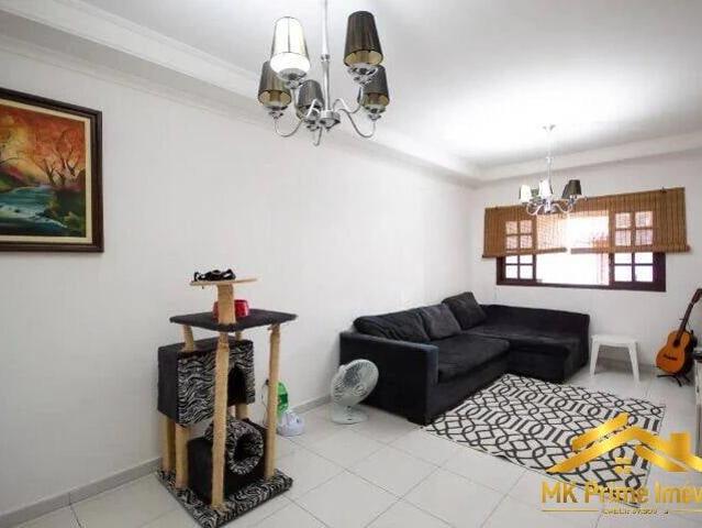 Casa / Sobrado para Venda em Osasco/SP Km 18 4 Quartos