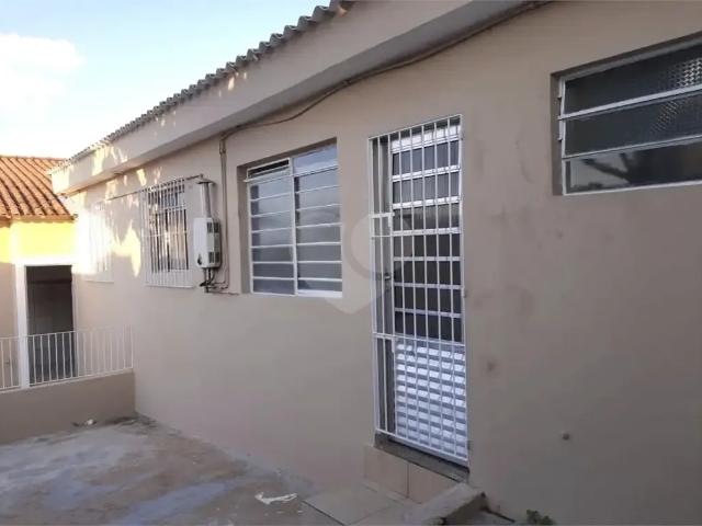 Casa / Sobrado para Venda em Osasco/SP Km 18 2 Quartos
