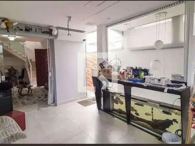 Casa / Sobrado para Venda em Osasco/SP Padroeira 3 Quartos