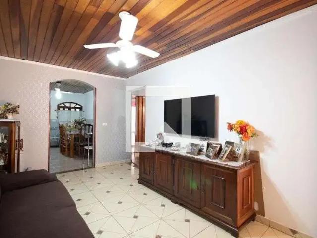 Casa / Sobrado para Venda em Osasco/SP Quitaúna 2 Quartos