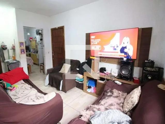 Casa / Sobrado para Venda em Osasco/SP São Pedro 2 Quartos