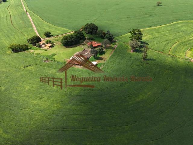 Casa / Sobrado para Venda em Ourinhos/SP Área Rural de Ourinhos