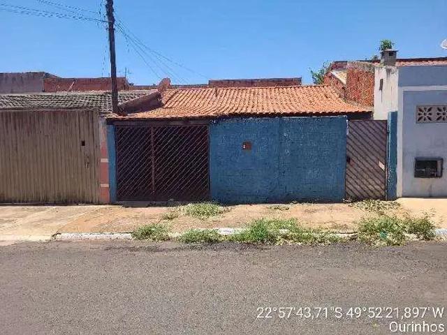 Casa / Sobrado para Venda em Ourinhos/SP Conjunto Residencial Itajubi 2 Quartos